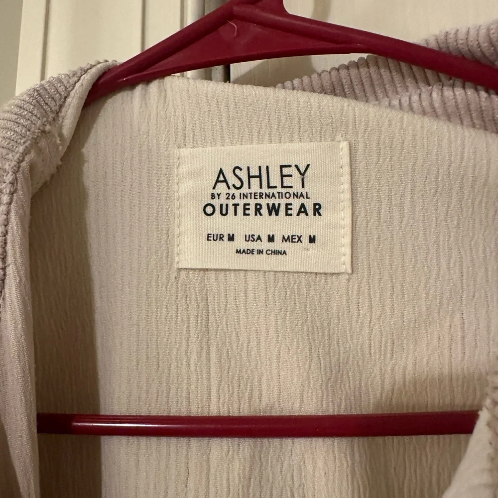 Color block Corduroy Jacket/Shacket in Pale Pink, Cream, Taupe, and Brown. - Picture 6 of 6